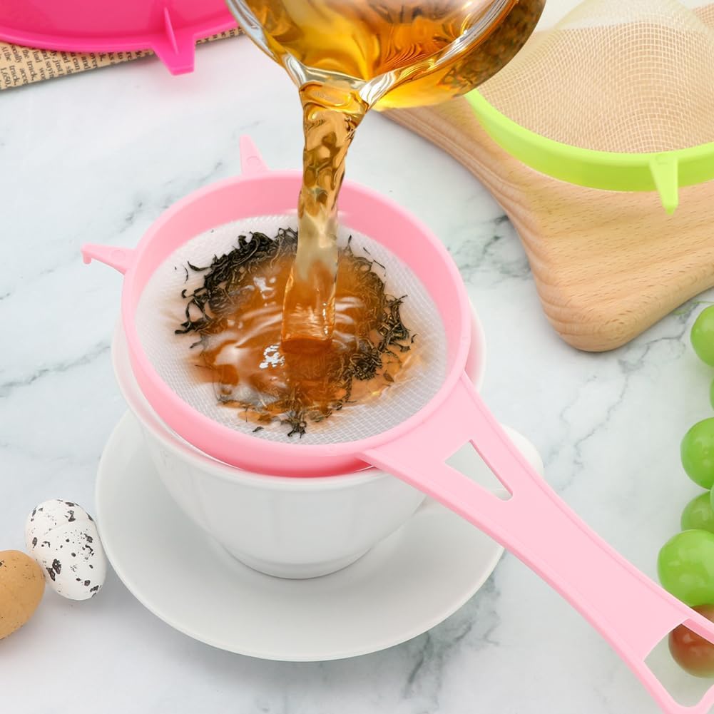 Plastic tea strainer kitchen tool UK